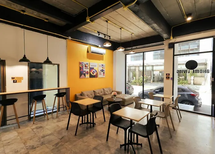 Bhome Living At Mrt Sutthisan Bangkok